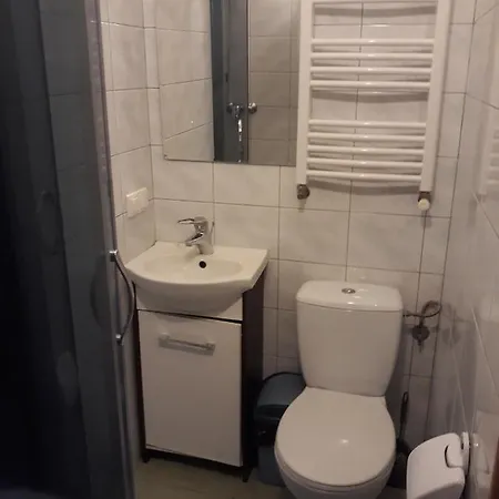 Pod Kasztanami Hostel