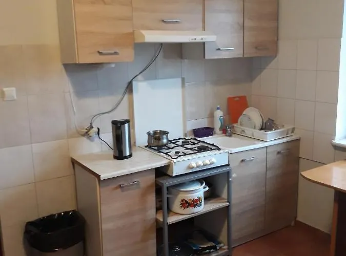 Pod Kasztanami Marki (Wolomin)