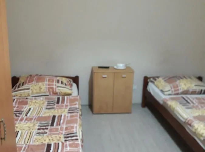 Pod Kasztanami * Marki (Wolomin)